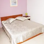 With Parking Space - 9129 아파트 마카르스카