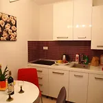 With Parking Space - 9129 아파트 *