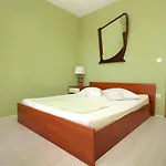 아파트 With Parking Space - 9129 *