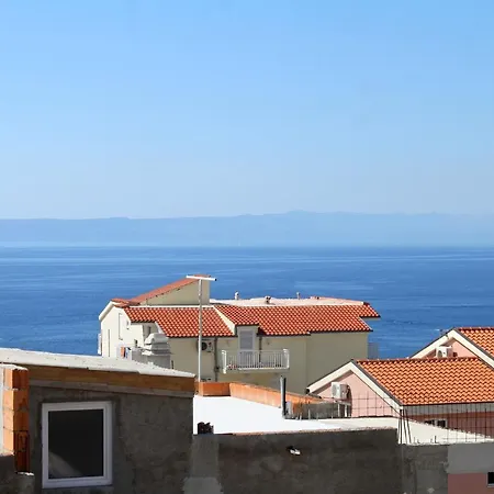 With Parking Space - 9129 * Makarska