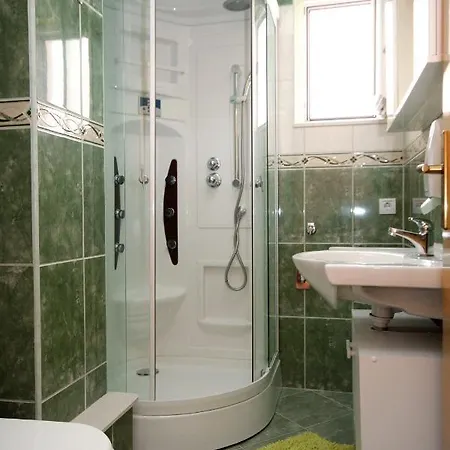 With Parking Space - 9129 * Makarska