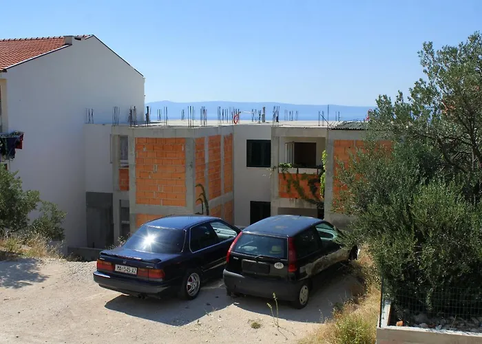 With Parking Space - 9129 Apartman Makarska