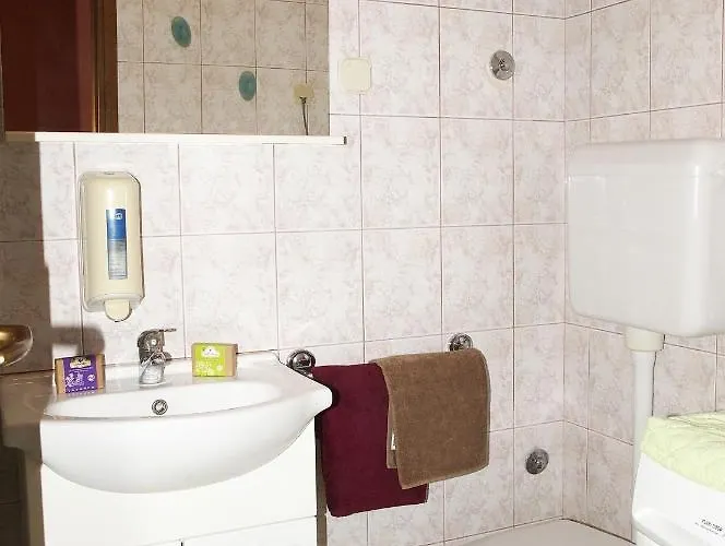 With Parking Space - 9129 * Makarska