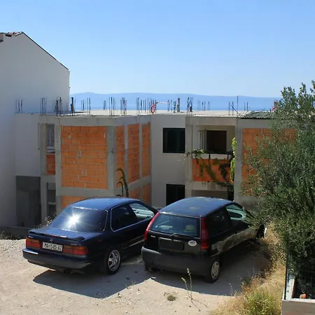 With Parking Space - 9129 Apartman Makarska