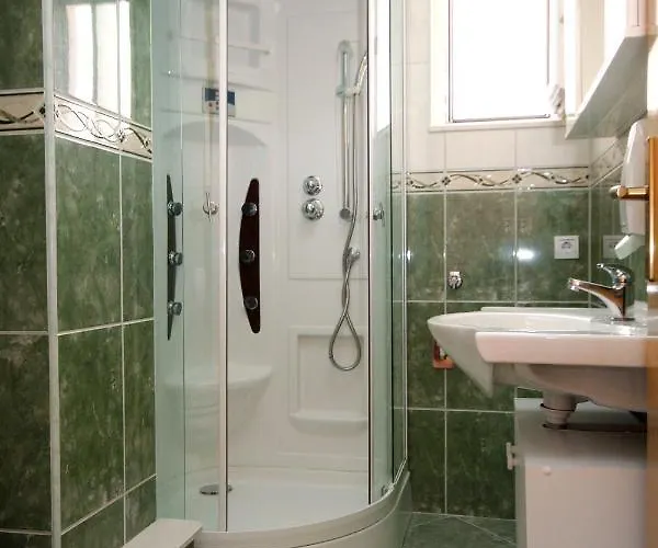 With Parking Space - 9129 * Makarska